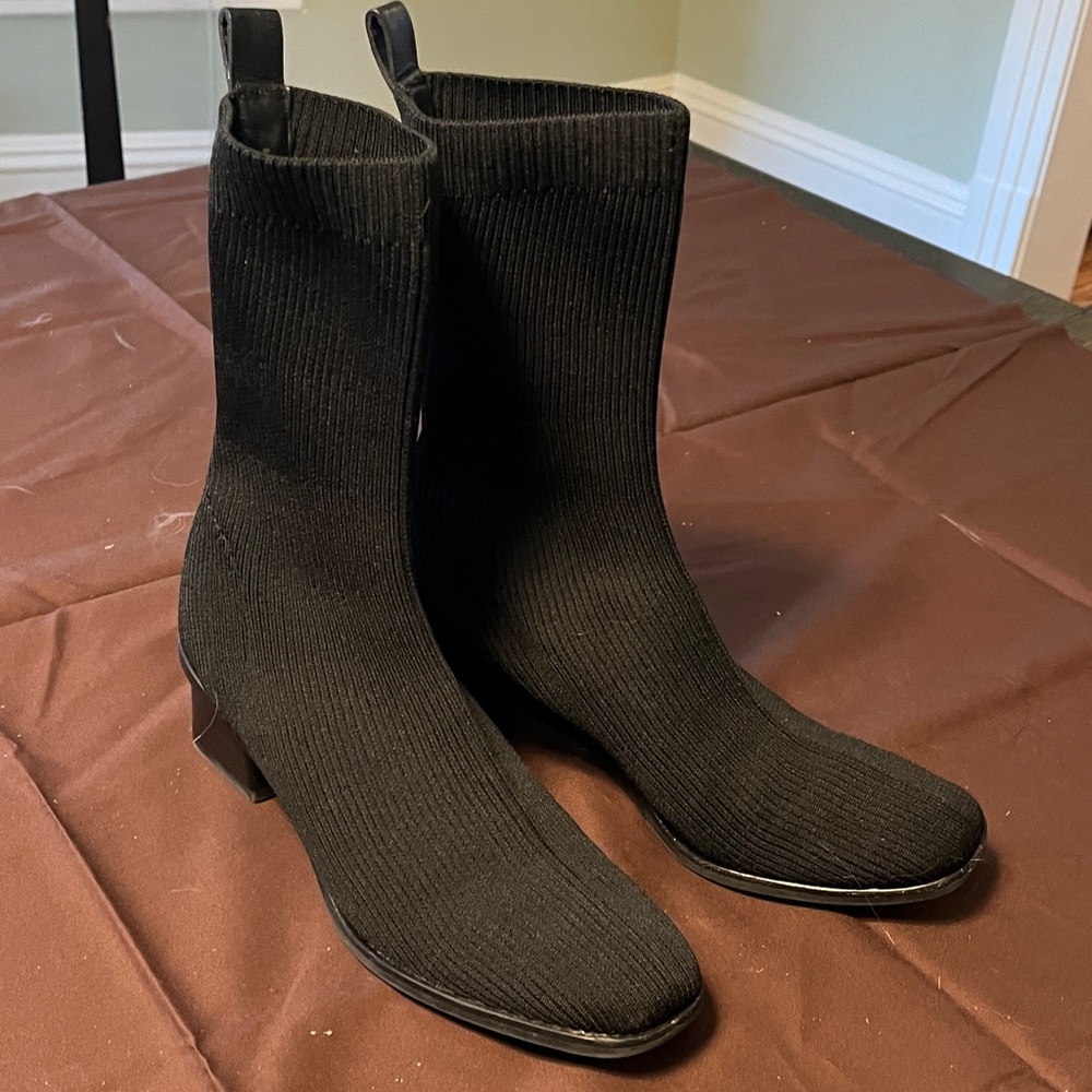 Everlane Glove Black Knit Ankle Boots